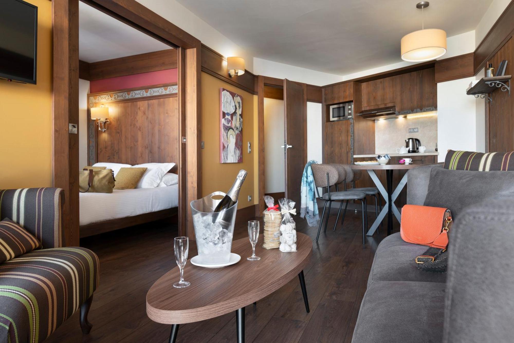 Aparthotel Le Hameau Du Kashmir Val Thorens Exterior foto